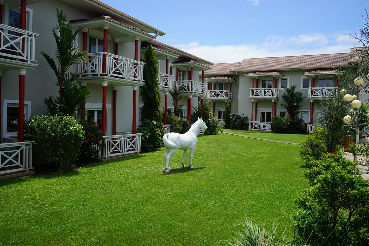 Nomad Suites Residence Libreville Exterior foto