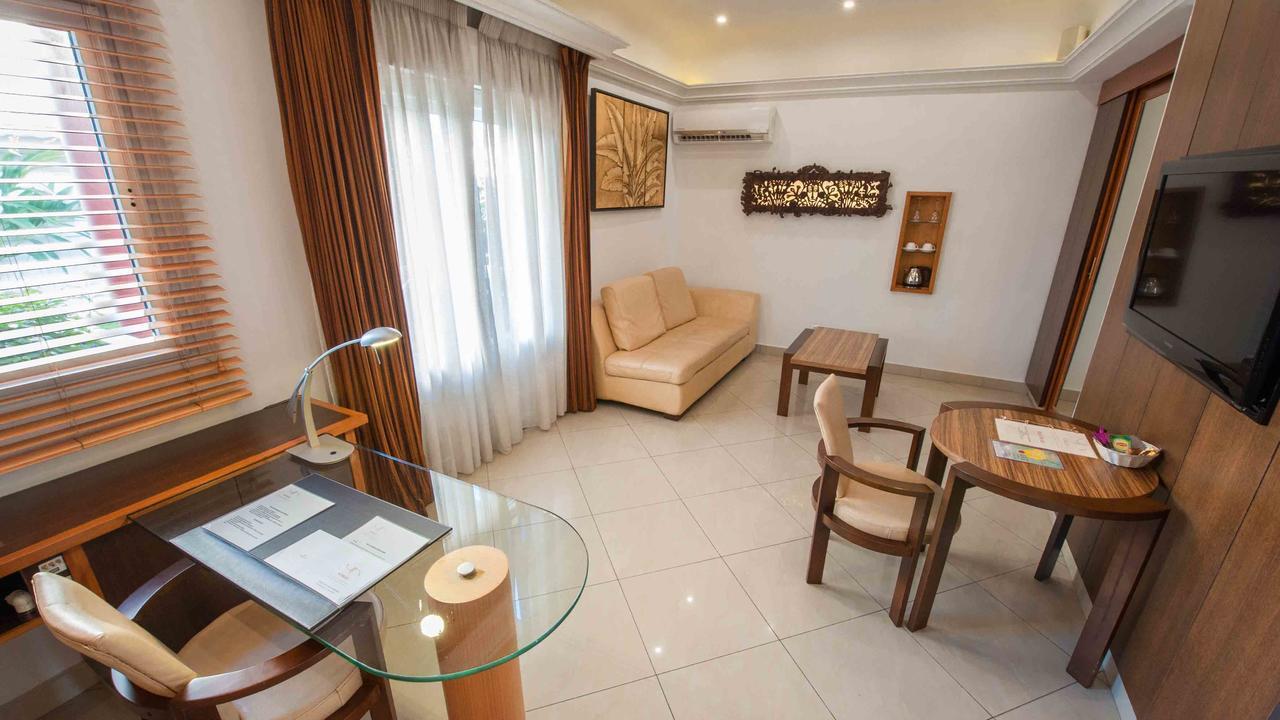 Nomad Suites Residence Libreville Exterior foto